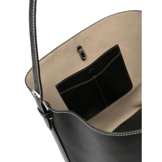 26SS 토템 숄더백 234 WAL853 LE0030 001 BLACK - TOTEME