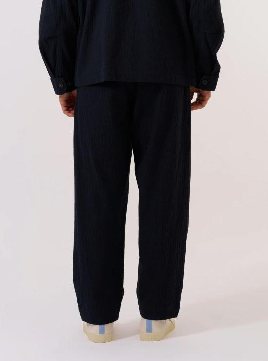  유니버셜웍스 스트레이트 팬츠 유니버설 웍스 오스피나 코튼 옥스포드 팬츠 네이비 - UNIVERSAL WORKS