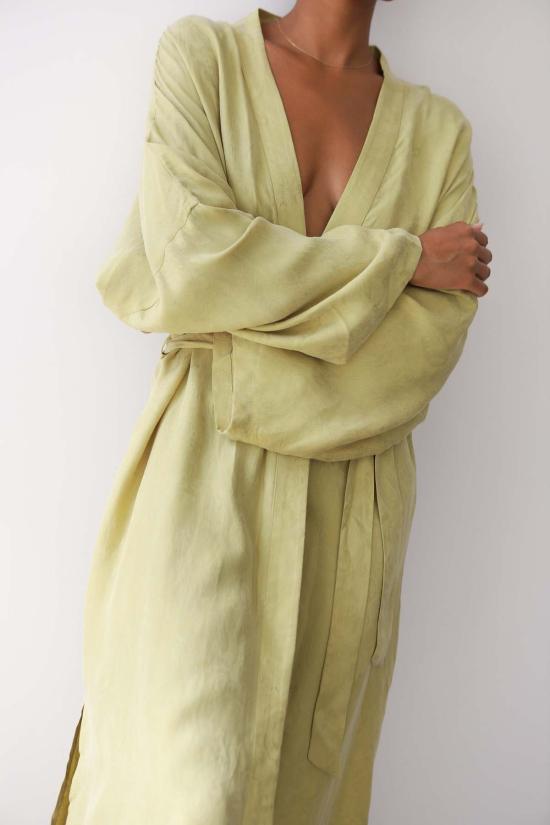  Be Idle 라운지 웨어 긴 옷을 입고 게으름을 피우세요 - BE IDLE