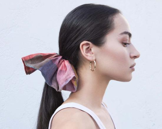  아테나 뉴턴 헤어 액세서리 오버사이즈 체크무늬 스크런치