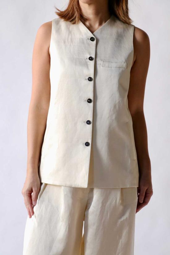  코데라 베스트 Cordera 새틴 테일러드 조끼 Marfil - CORDERA