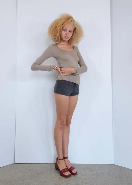  길 긴팔 티셔츠 지엘 시에나 탑