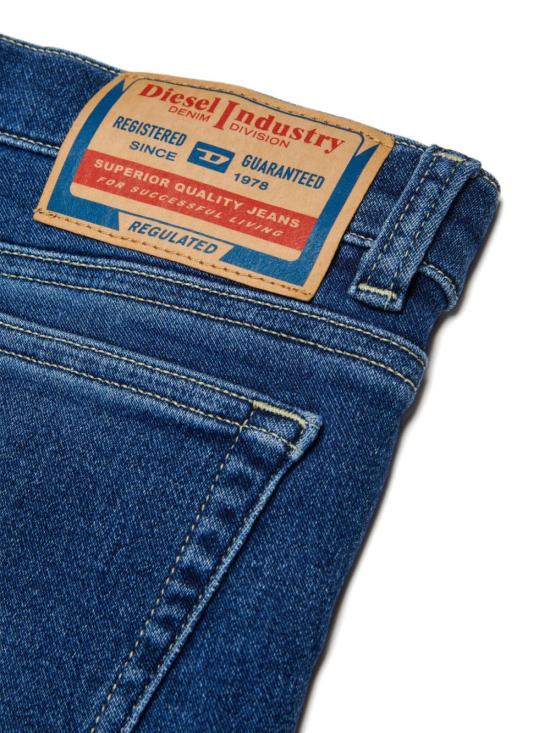 26SS [키즈] 디젤 진 J00989 KXBR0K01 - DIESEL