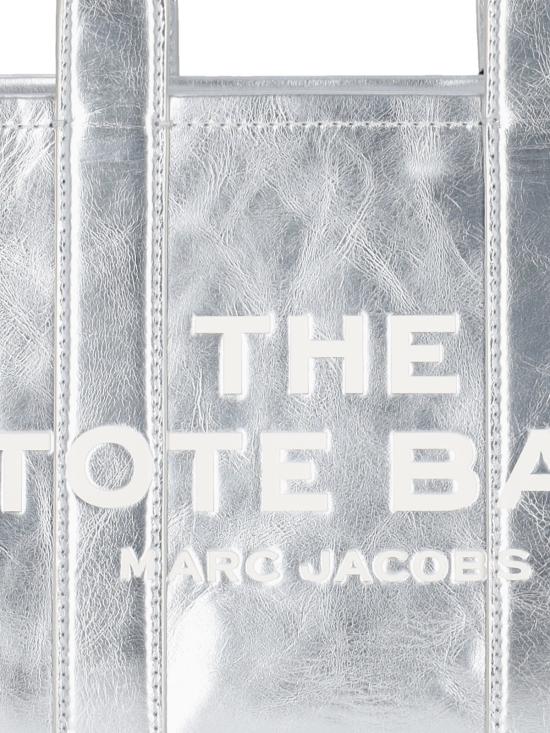 26SS 마크제이콥스 메탈릭 스몰 토트백 2F3HTT004H01 039 Silver - MARC JACOBS