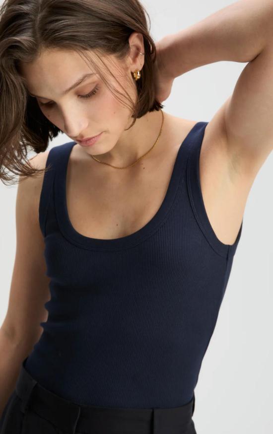  솔드아웃 엔와이씨 민소매 티셔츠 Soldout.NYC 스쿱 잇 업 탱크탑 - SOLDOUT.NYC