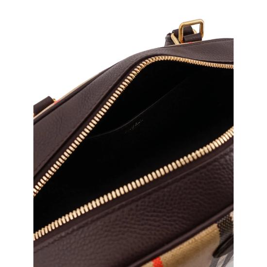 26SS 버버리 패치 체크 토트백 8117522 LL HIGHLAN A2021 NEUTRALS BLACK - BURBERRY