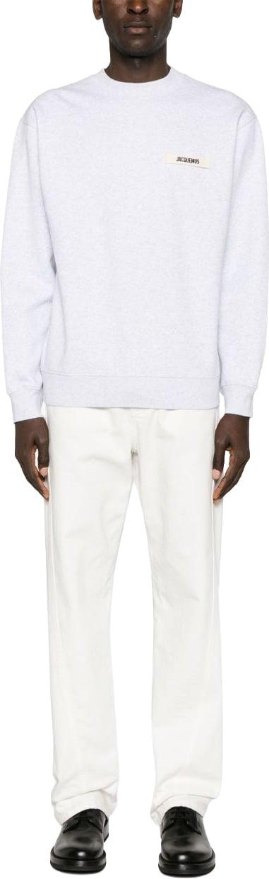 26FW 자크뮈스 그로그랭 스웨트 셔츠 SSM00206AJ00126950 LICHTGREY - JACQUEMUS