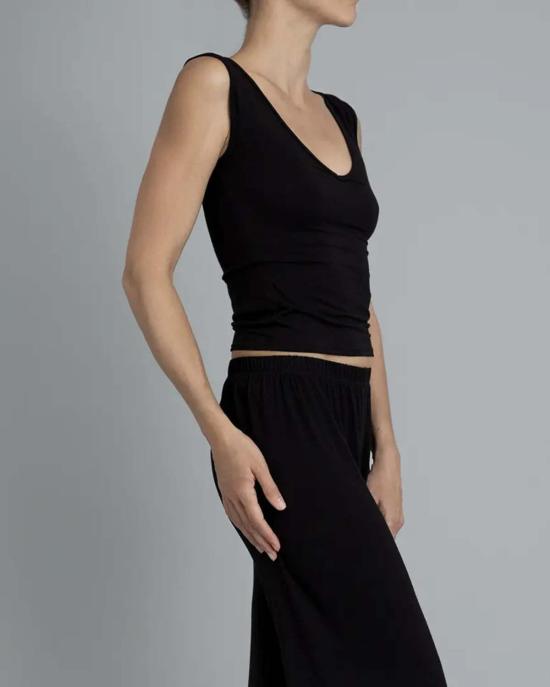  카이 인티메이츠 민소매 티셔츠 리클라인 뱀부 쉘 탑 - KYE INTIMATES