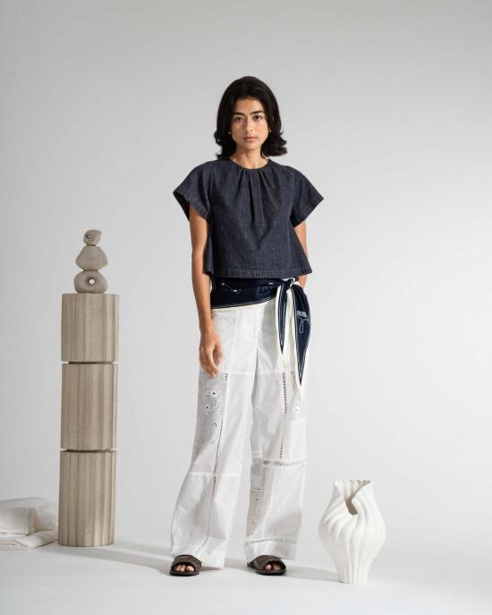  퓨처 클래식스 블라우스 퓨처 클래식 개더드 넥 데님 탑 다크 인디고 - FUTURE CLASSICS