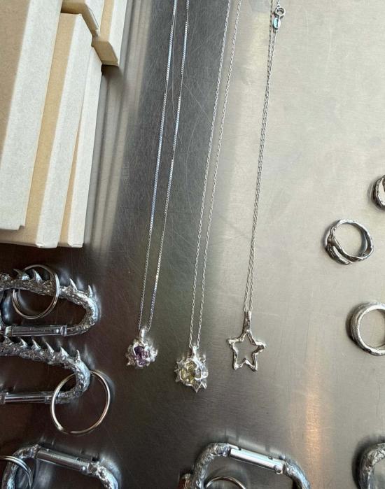  파 씨 말 목걸이/팬던트 Pas Si Mal 원석 버스트 목걸이 - PAS SI MAL