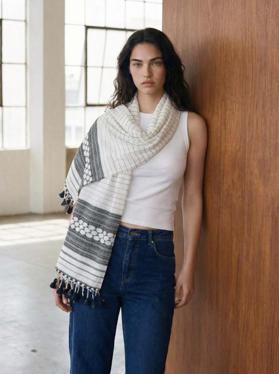  패션 릴리 머플러/스카프 쿠치 스카프 - PASSION LILIE