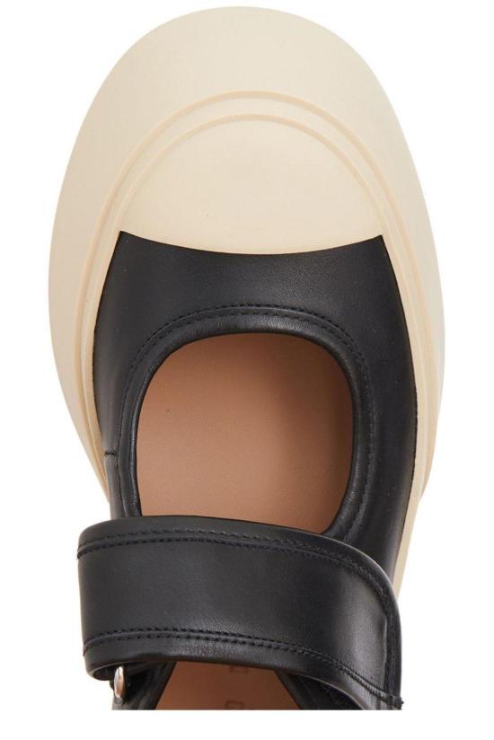  마르니 스니커즈 마니 메리 제인 라운드 토  블랙 - MARNI