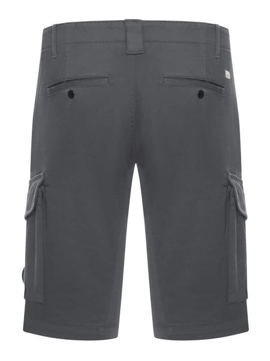 26SS 씨피 컴퍼니 스트레치 사틴 카고 렌즈 쇼츠 도브 20CMBE746A005694G921 Grey - C.P. COMPANY