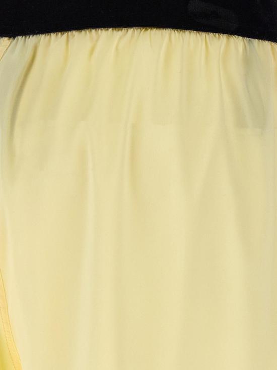 26SS 톰포드 숏팬츠 SH0080FAX881 YCM Yellow - TOMFORD