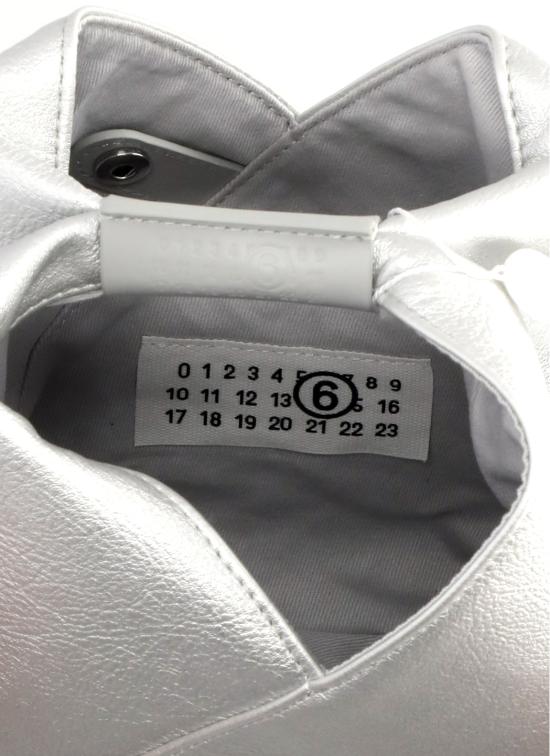 26SS MM6 메종마르지엘라 JAPANESE 재패니즈 크로스바디백 SB6WD0026 P8396T9002 Silver - MM6 MAISON MARGIELA