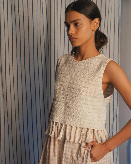  PROCHE 민소매 티셔츠 프로쉬 프린지 밑단 크로셰 조끼 크림 - OTHER BRANDS