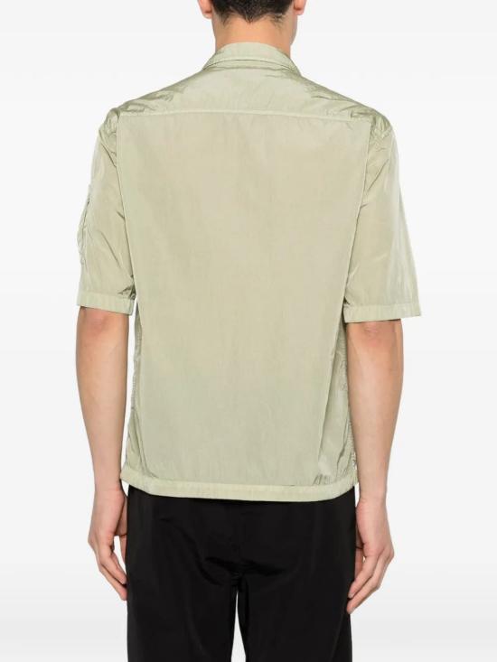 26SS 씨피 컴퍼니 크롬-R 숏슬리브 렌즈 오버셔츠 20CMOS009A005904G610 GREEN - C.P. COMPANY