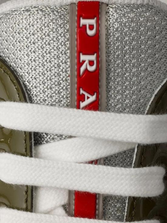 26SS 프라다 스니커즈 4E3400FG000ASZ F04B4 LODEN ARGENTO - PRADA