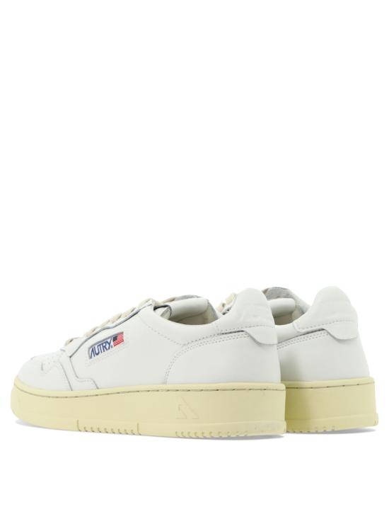 26FW 오트리 메달리스트 로우 스니커즈 AULMLL15 WHITE - AUTRY