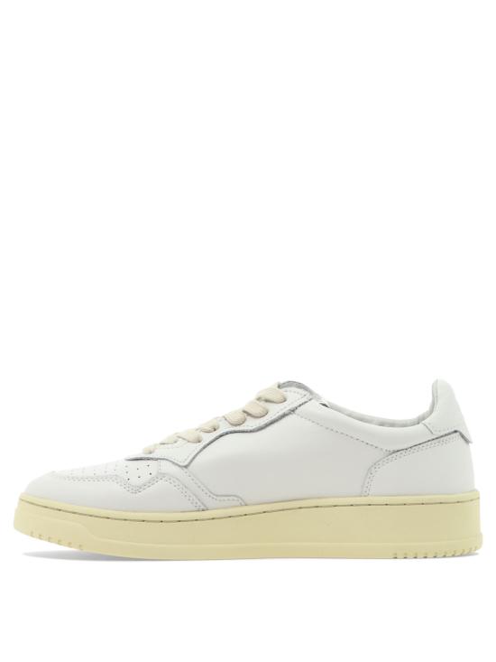 26FW 오트리 메달리스트 로우 스니커즈 AULMLL15 WHITE - AUTRY
