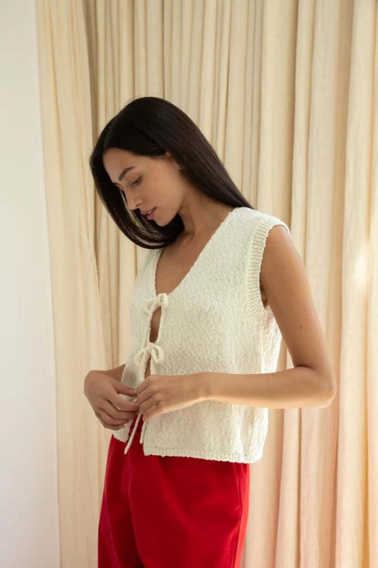  보몽 오가닉 베스트 보몬트 오가닉 플로렌스 코튼 린넨 니트  오프 화이트 - BEAUMONT ORGANIC