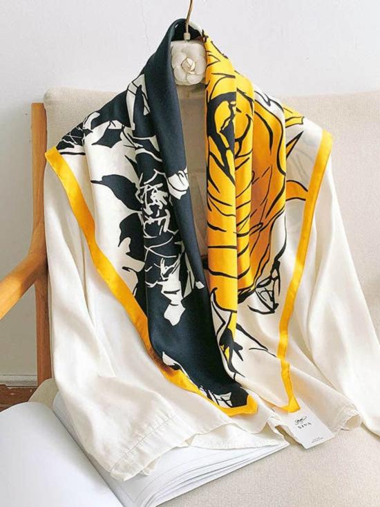  더 컬렉티브 파크 시티 머플러/스카프 더 콜렉티브 파크 시티 플라워 프린트 숄 & 스카프 - THE COLLECTIVE PARK CITY