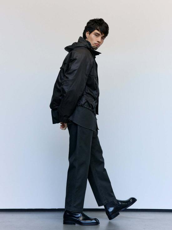  르메르 자켓 에스프레소 나일론 반팔 레인 파카 에스프레소 - LEMAIRE