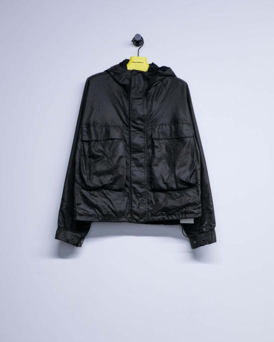  르메르 자켓 에스프레소 나일론 반팔 레인 파카 에스프레소 - LEMAIRE