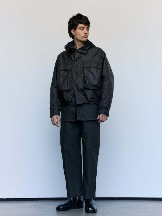  르메르 자켓 에스프레소 나일론 반팔 레인 파카 에스프레소 - LEMAIRE