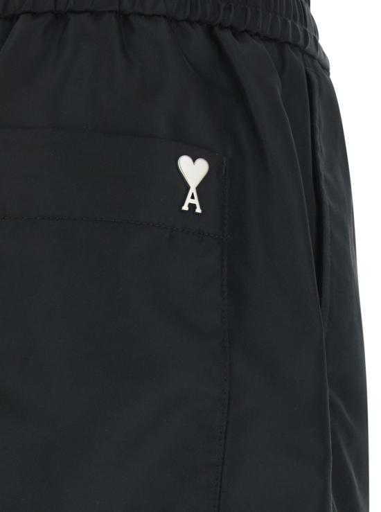 26SS 아미 나일론 엘라스티케이티드 웨이스트 아미 드 하트 스터드 쇼츠 HSO833PA0037001 Black - AMI