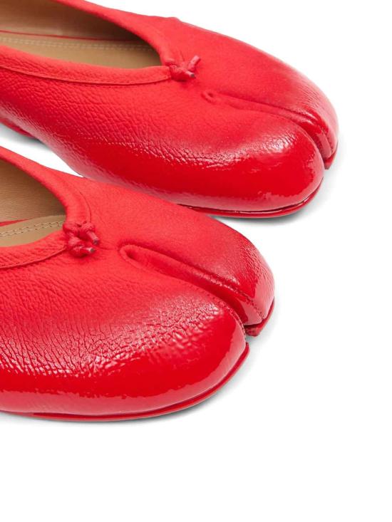 26SS 마르지엘라 플랫 슈즈 S58WZ0127P7644T4417 Red - MAISON MARGIELA