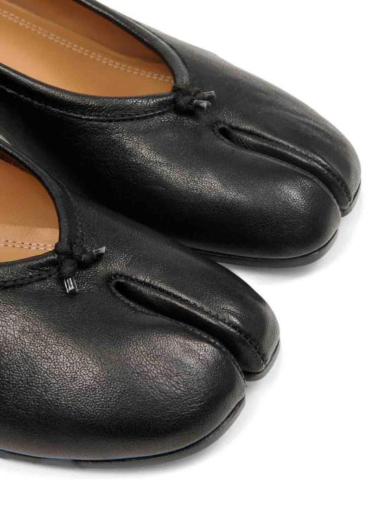 26SS 마르지엘라 플랫 슈즈 S58WZ0128P3753T8013 Black - MAISON MARGIELA