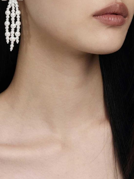 26SS 셀프 포트레이트 이어링 SS26635EPEARL Grey - SELF PORTRAIT