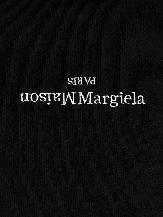 26SS 마르지엘라 업사이드 다운 자수 로고 후드 S50GU0167S25503962 - MAISON MARGIELA