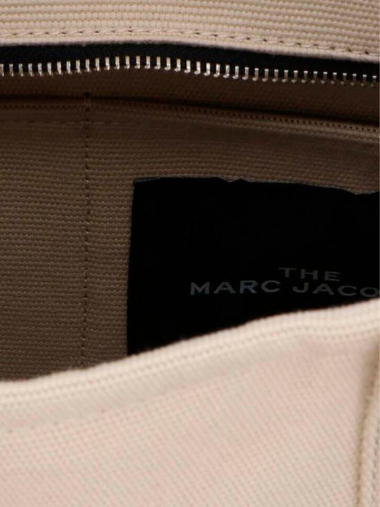 25FW 마크제이콥스 토트백 자카드 미디엄  베이지 - MARC JACOBS