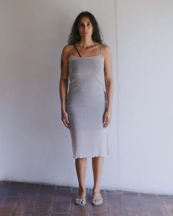  베이스레인지 숏 원피스 스티 슬립 드레스 - BASERANGE