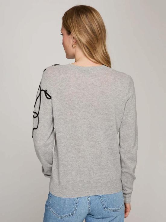  어텀 캐시미어 스웨터 가을 캐시미어 플로럴 아플리케 크루넥 - AUTUMN CASHMERE