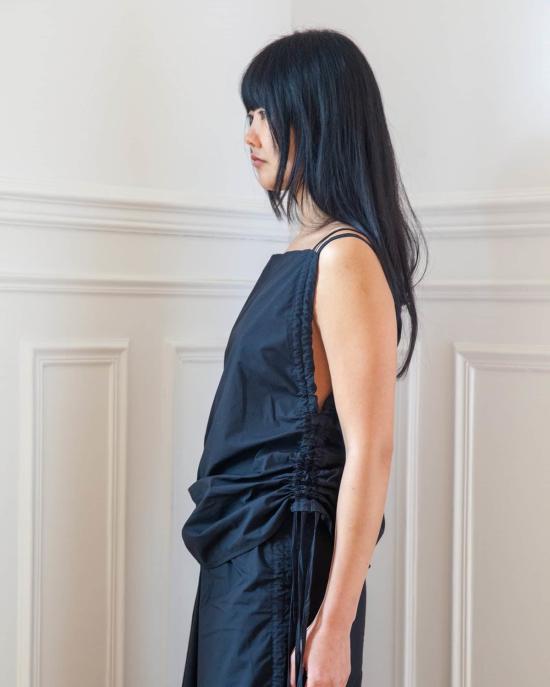  베이스레인지 블라우스 그림 상단 - BASERANGE