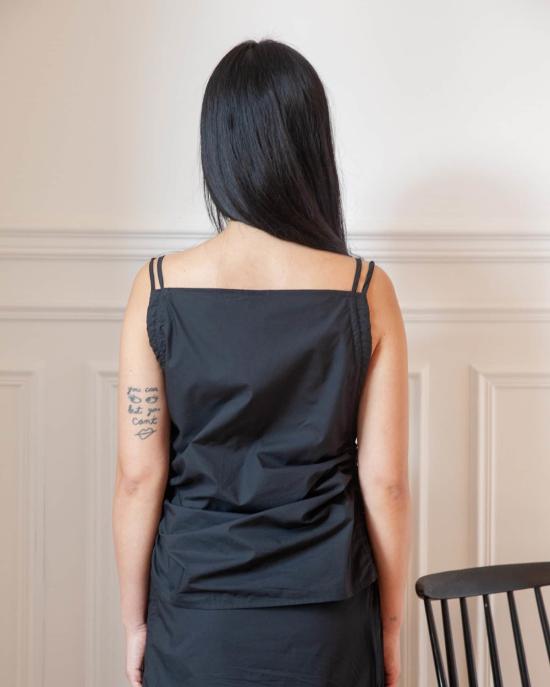  베이스레인지 블라우스 그림 상단 - BASERANGE