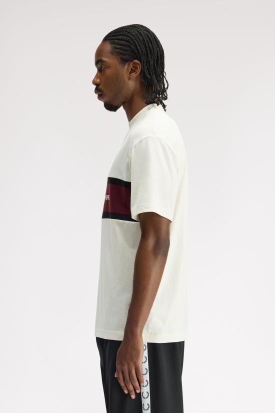 26SS 프레드페리 반팔 티셔츠 M2405 560 Ecru - FRED PERRY