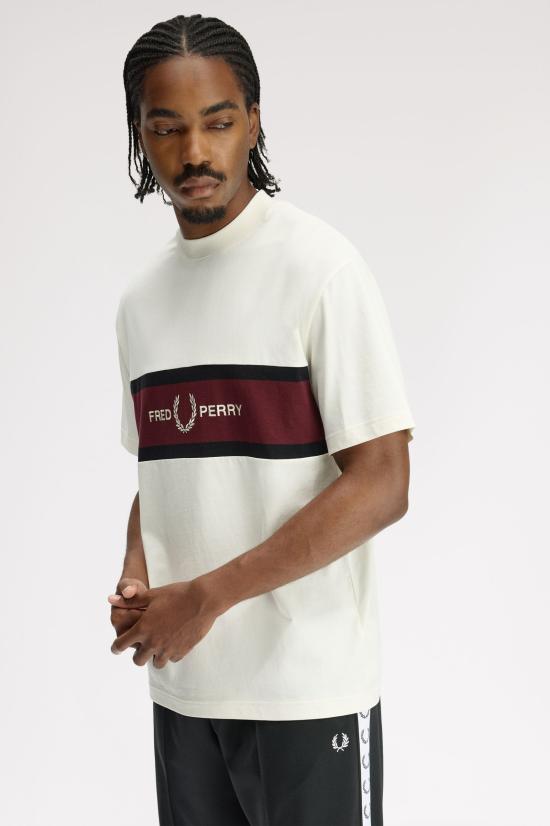 26SS 프레드페리 반팔 티셔츠 M2405 560 Ecru - FRED PERRY