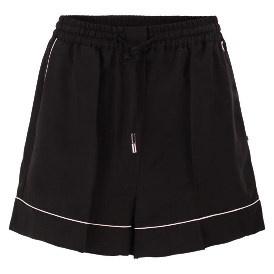 26SS 스포트막스 숏팬츠 2612141032600 BLACK