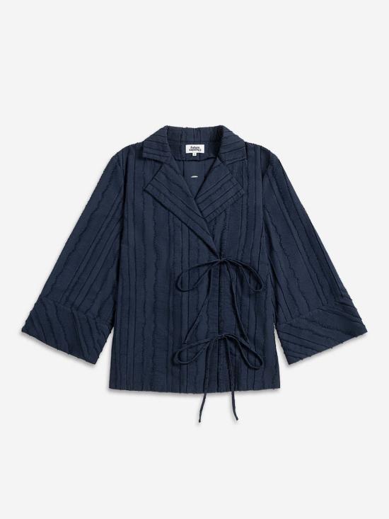  퓨처 클래식스 셔츠 퓨처 클래식 텍스처드 스트라이프 오버셔츠 퓨어 화이트 스트라이프 / 네이비 스트라이프 - FUTURE CLASSICS