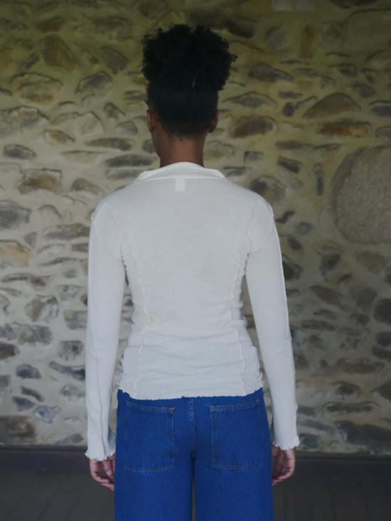  베이스레인지 긴팔 티셔츠 오마토 폴로 긴팔 상의 오프화이트 - BASERANGE