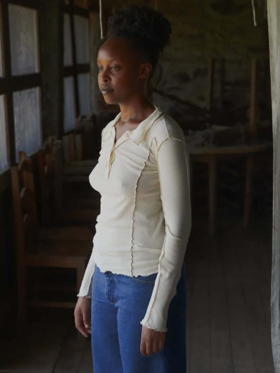  베이스레인지 긴팔 티셔츠 오마토 폴로 긴팔 상의 오프화이트 - BASERANGE