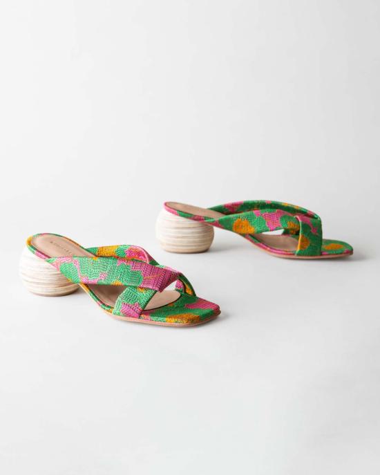  후마 블랑코 뮬/슬리퍼 Huma Blanco 키라 힐  플로럴 - HUMA BLANCO