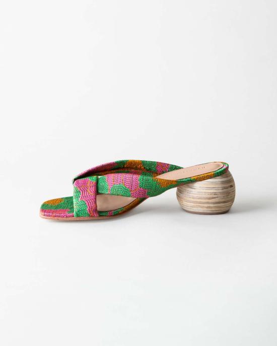  후마 블랑코 뮬/슬리퍼 Huma Blanco 키라 힐  플로럴 - HUMA BLANCO