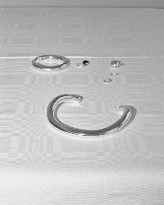  아니카 이네즈 팔찌 튜브 칼라 실버 - ANNIKA INEZ