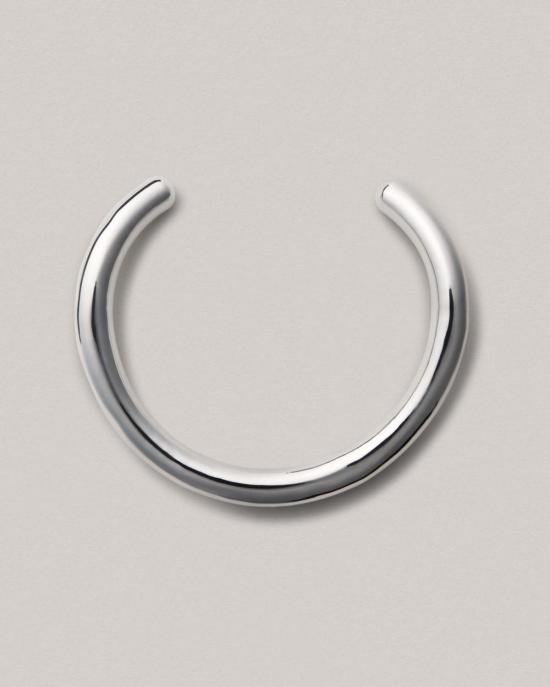  아니카 이네즈 팔찌 튜브 칼라 실버