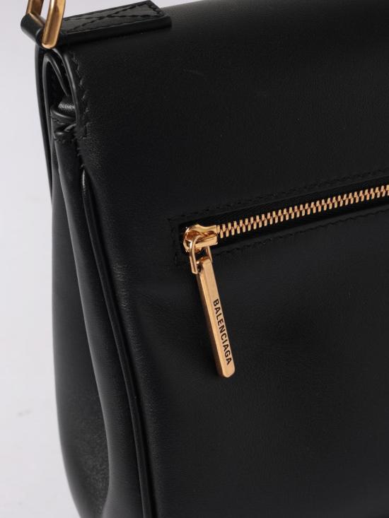 25FW 발렌시아가 벨 에어 플랩백 XS 8337712ABAV 1000 Black - BALENCIAGA